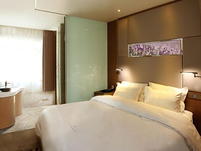 Lavande Hotel Wuhan Railway Station Esterno foto